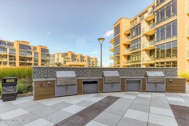 Building Photo - 20 Melrose Terrace