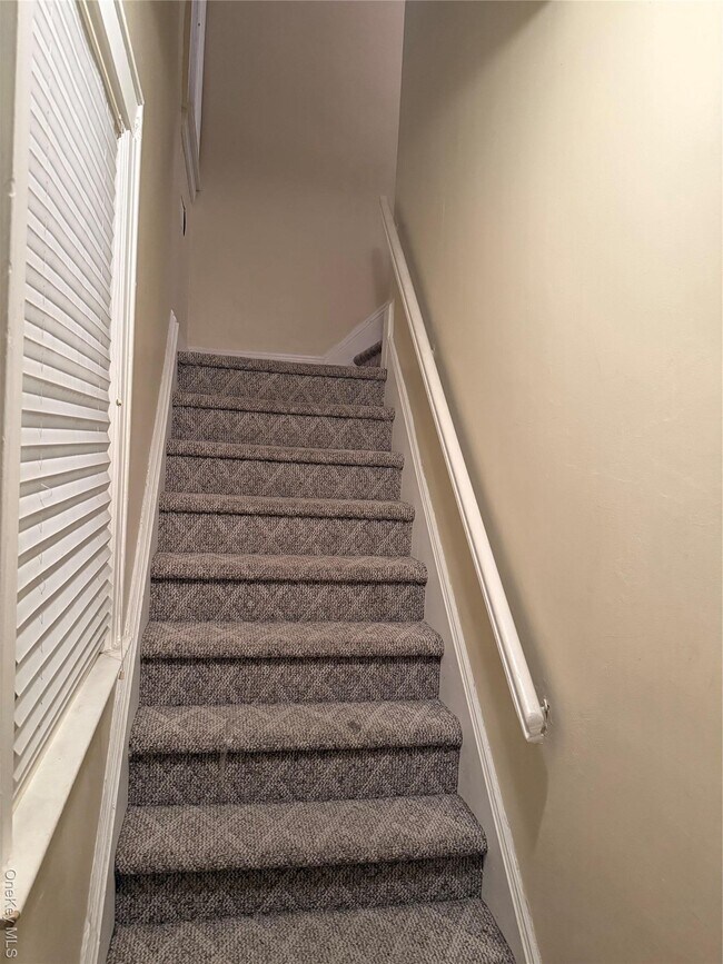 Building Photo - 85 Bucknell Rd