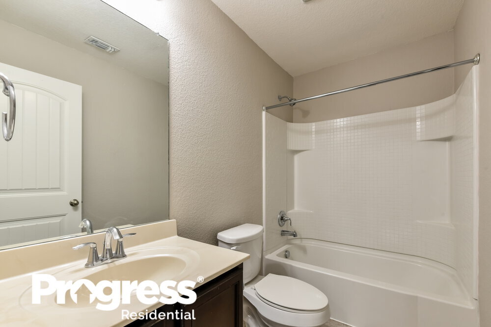 Building Photo - 8225 Spruce Meadows Dr