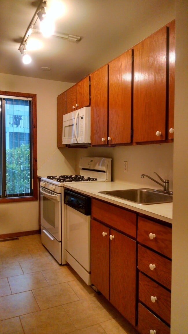 Interior Photo - Little Eagle Bay and Little Eagle Bay Waterfront