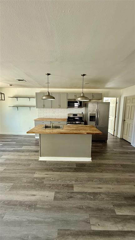 Building Photo - 1307 Wroxton Way