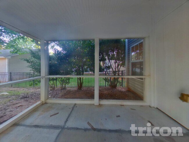 Building Photo - 19407 Fridley Ln