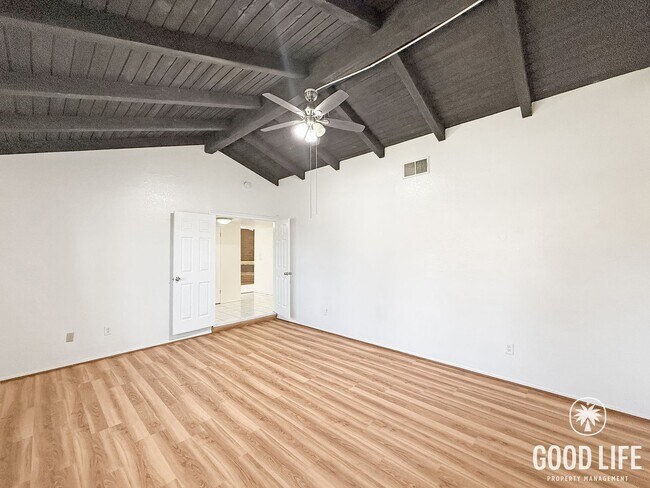 Building Photo - Beautiful 4B/2BA Home in Riverside for Rent!