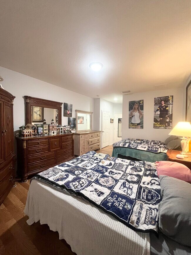 Building Photo - 8919 Sandshot Ct