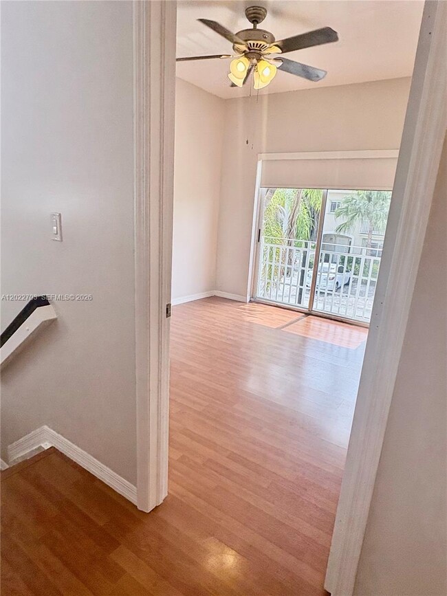 Building Photo - 10190 SW 88th St
