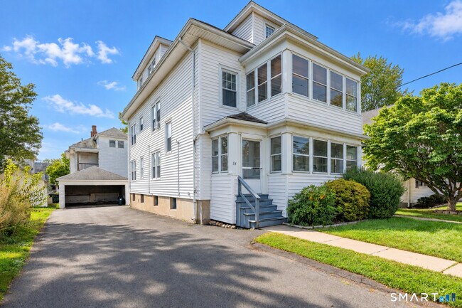 Building Photo - 78 Lancaster Rd