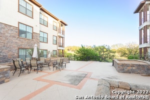 Building Photo - 7342 Oak Manor Dr