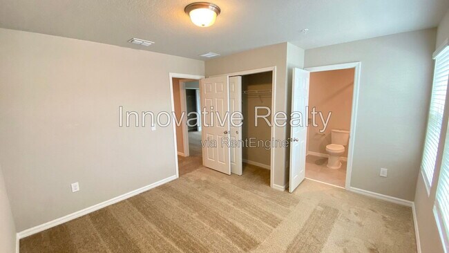 Building Photo - 2522 Sweet Viburnum Wy