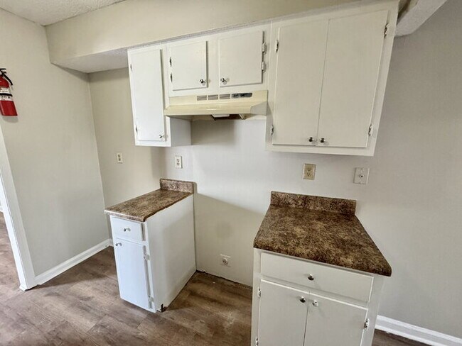 Building Photo - 4136 Garden Birch Cove