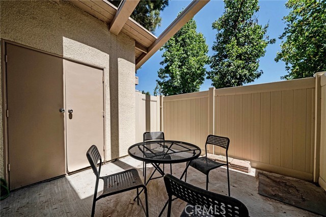 Building Photo - 15951 Alta Vista Dr