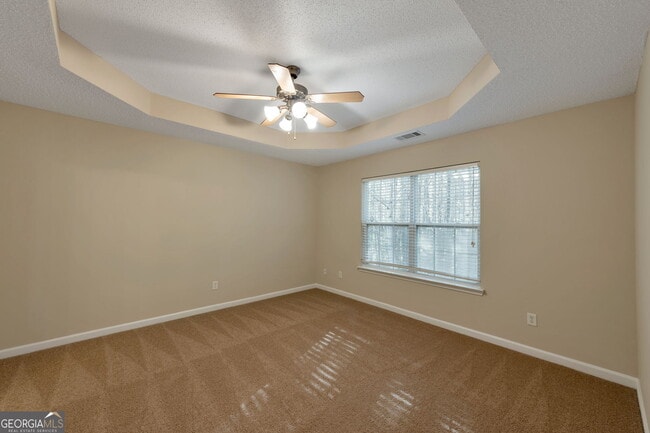 Building Photo - 4750 Buckeye Pl