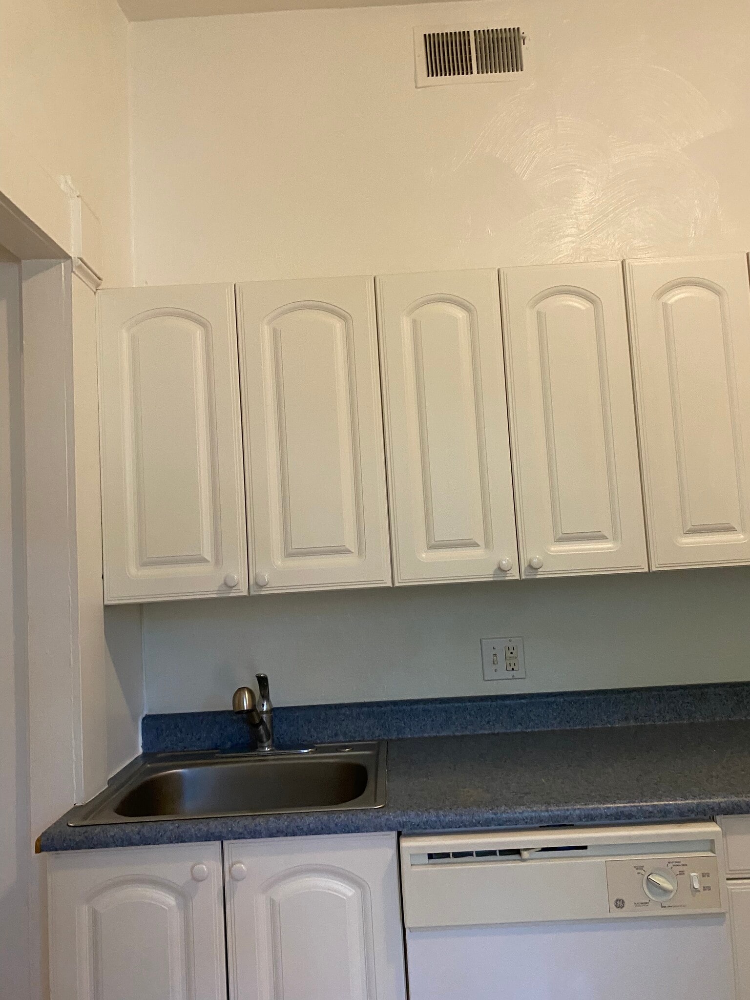 Building Photo - 514 Ivy St