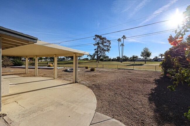 Building Photo - 11417 N Hacienda Dr