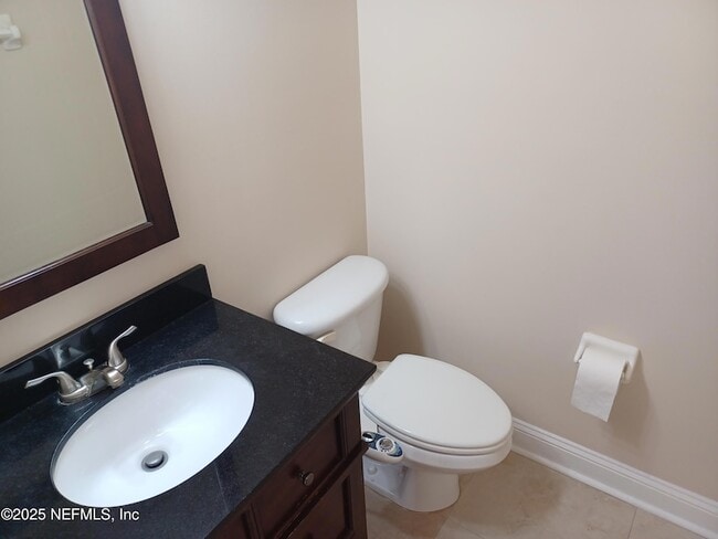 Building Photo - 4463 Ecton Ln E