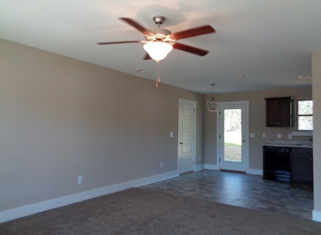 Building Photo - Home For Rent Vance, AL - COMING SOON!