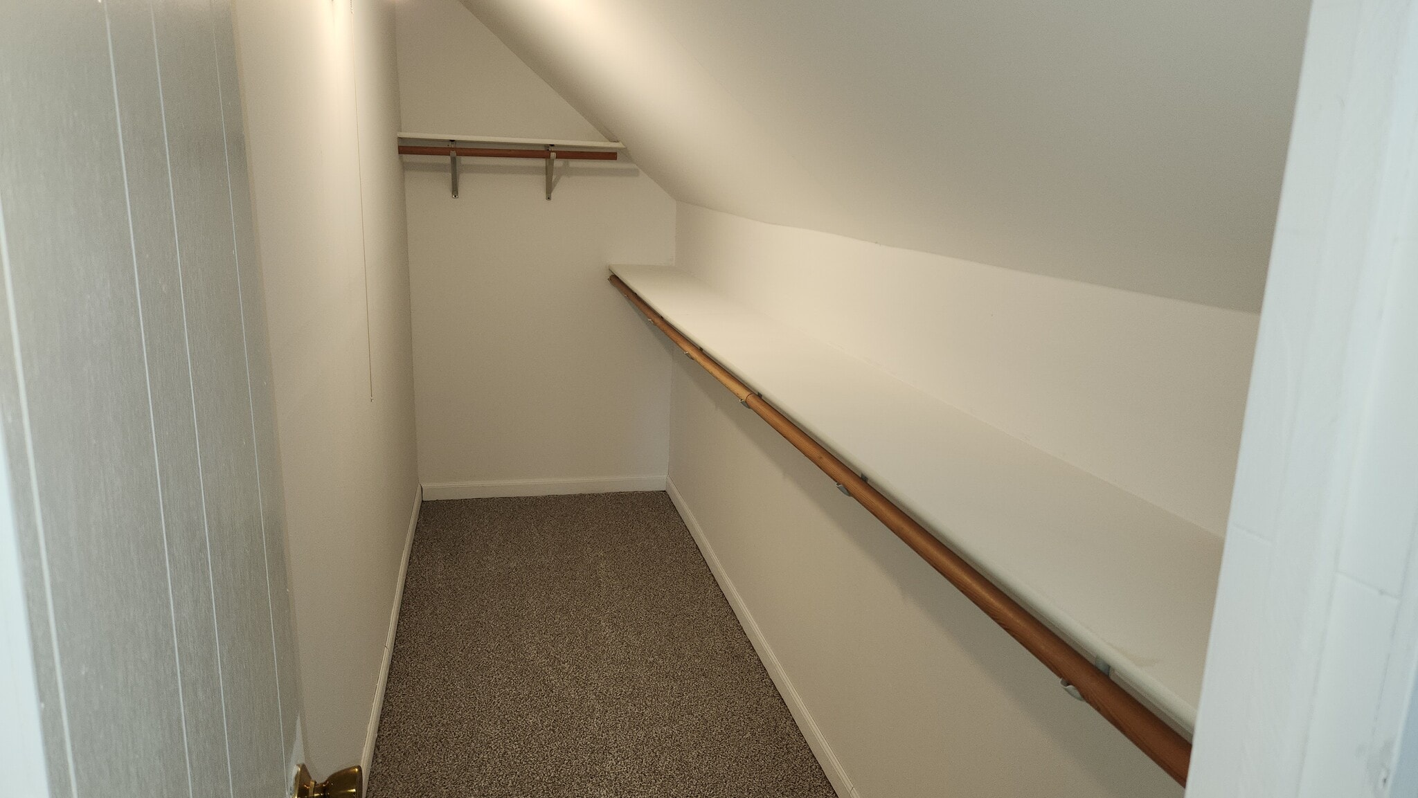 Building Photo - 2000 32nd St