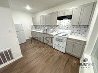 Building Photo - 2317 N 15th St