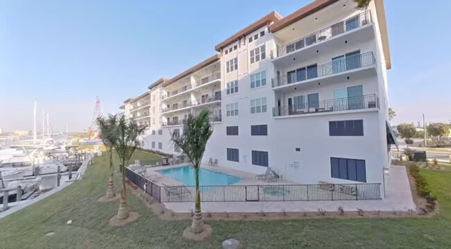 Building Photo - 300 150th Ave