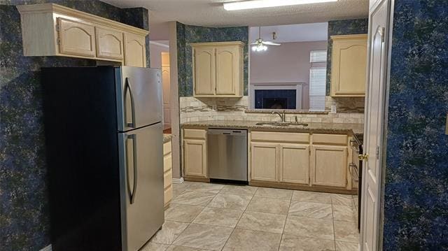 Building Photo - 3051 Renaissance Ct