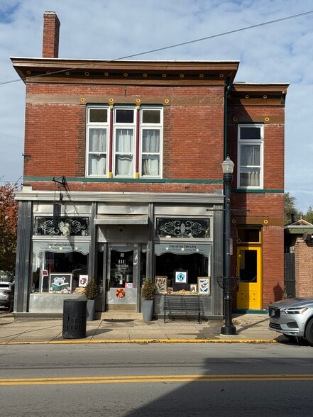 Building Photo - 401 Fairfield Ave