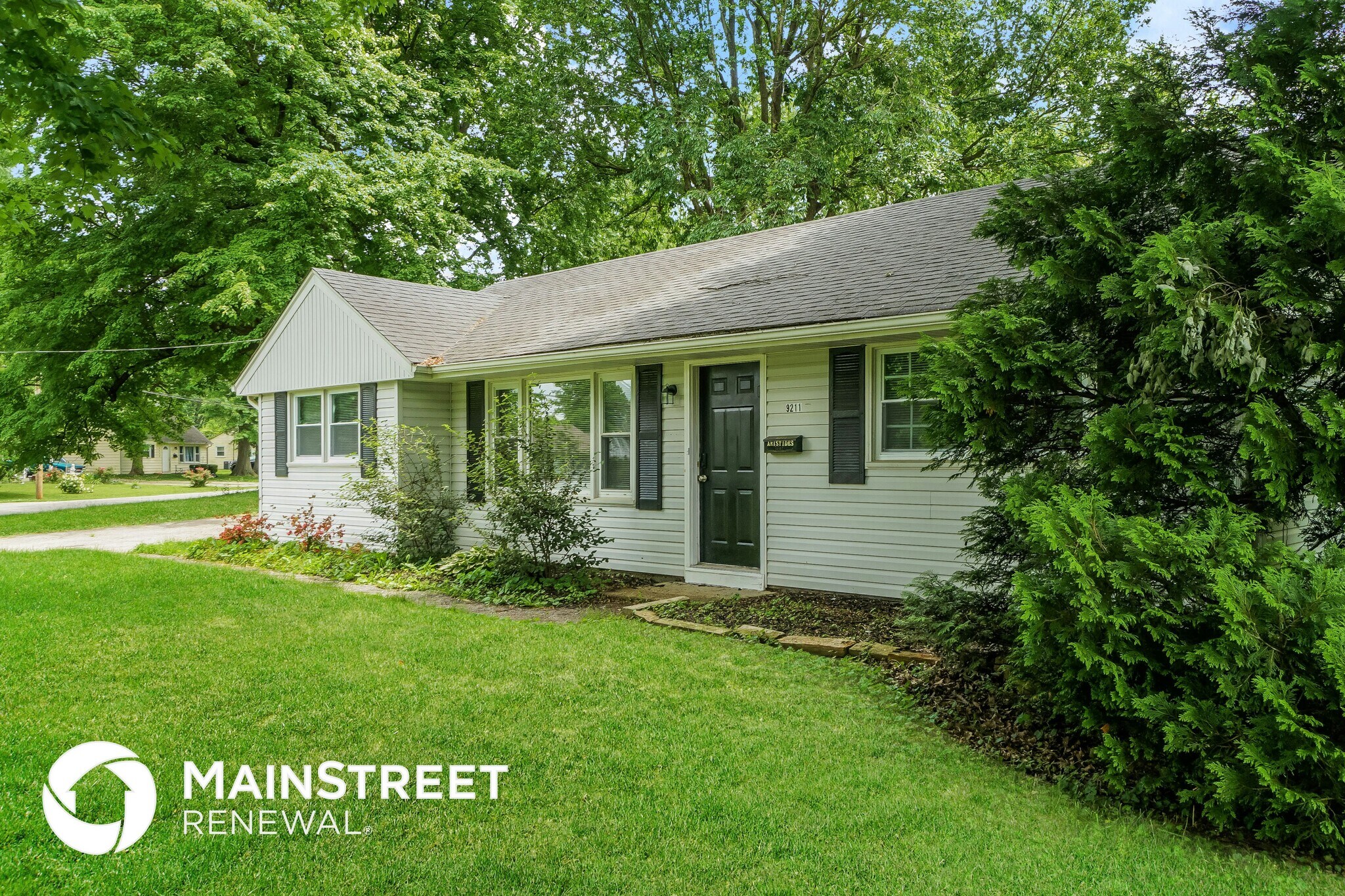 Building Photo - 9211 Aristides Dr