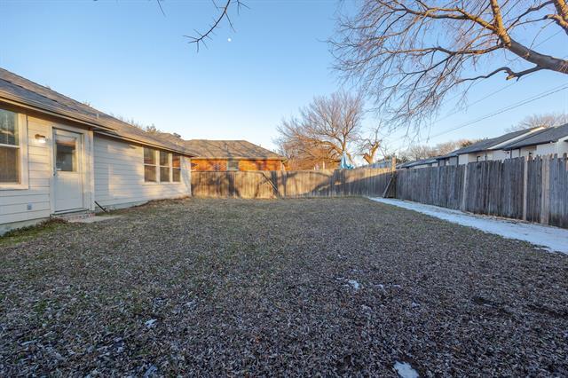 Building Photo - 3129 Kennedy Dr