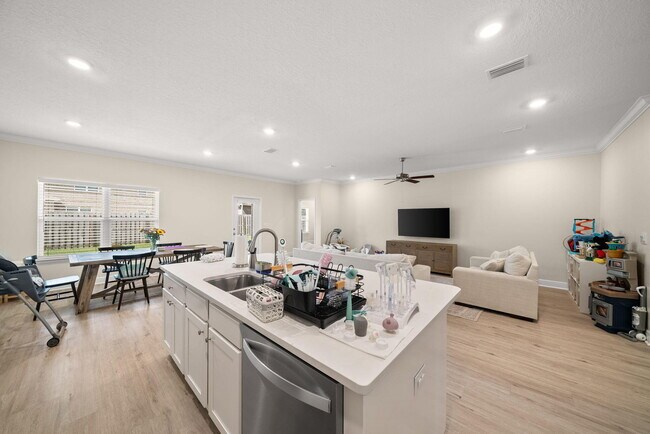 Building Photo - 93 Eagles Nest Dr