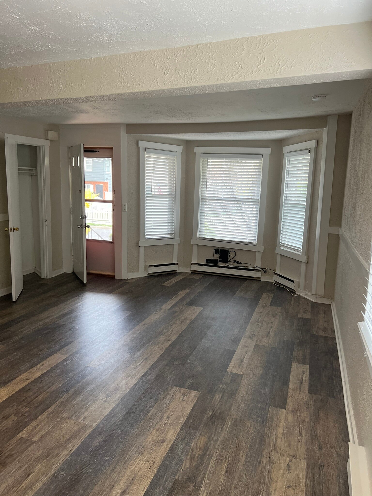 Livingroom - 58 Spring St