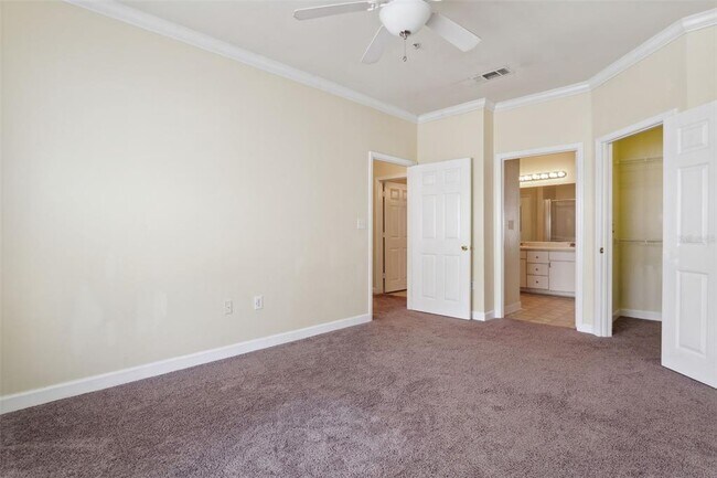 Building Photo - 18332 Bridle Club Dr