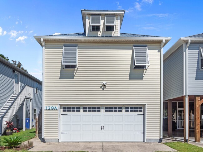 139 A James Ave - 139A James Ave