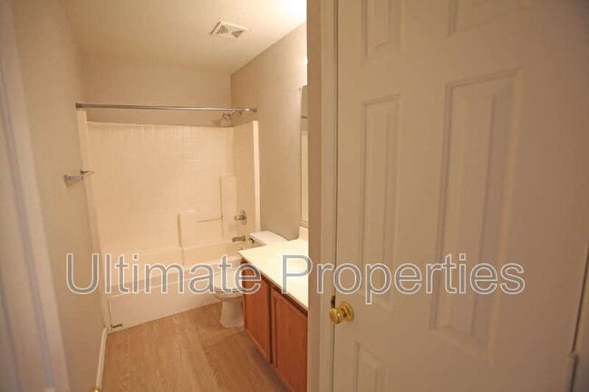 Building Photo - 12885 N Tonya St