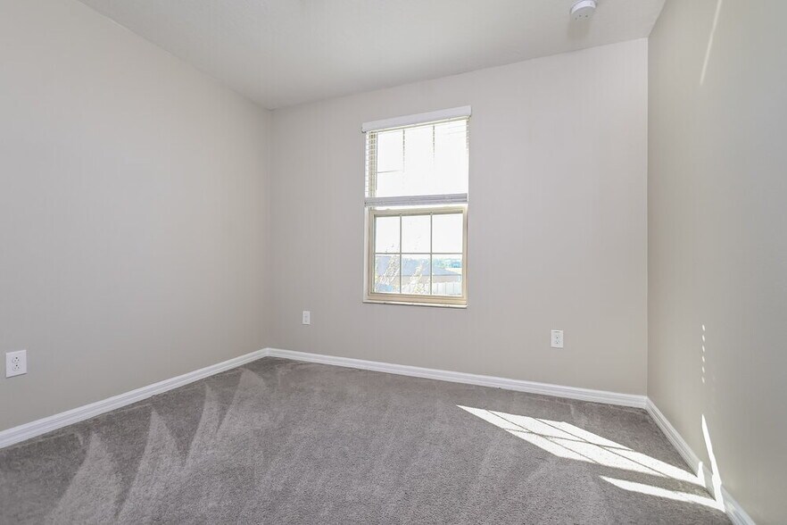 Building Photo - 9636 Lemon Drop Lp