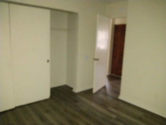 Building Photo - #612-613 Suncrest