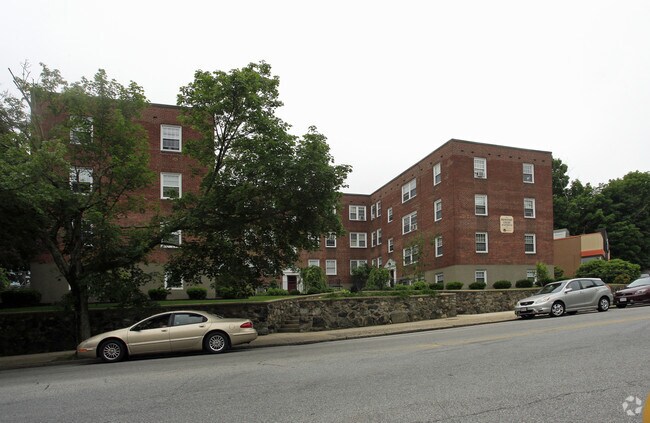 Building Photo - Menotony Court