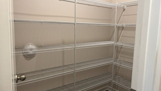 Building Photo - 128 Boone Lake Way