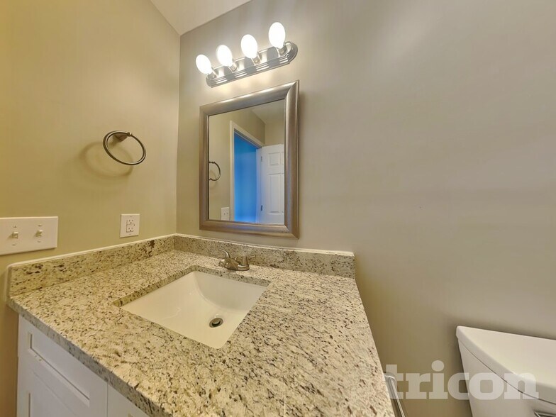 Building Photo - 6640 Sugar Valley Dr