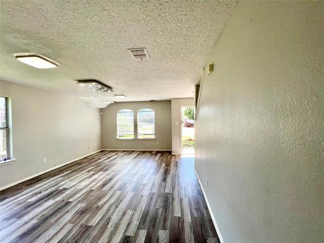 Building Photo - 3110 Westview Dr
