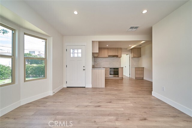 Building Photo - 2938 Mary St