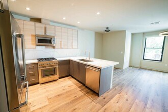 Building Photo - Rhine House Lofts