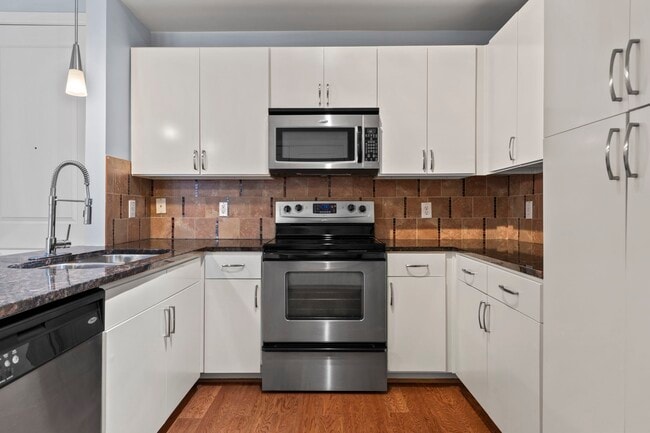 Building Photo - 300 St Joseph Pkwy