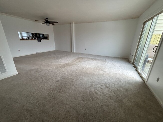 Building Photo - 3776 Kenwick Trail