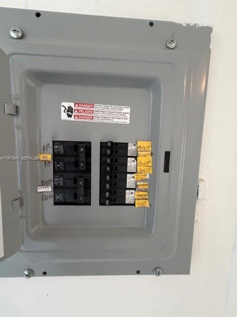 Building Photo - 2368 NW 3rd St