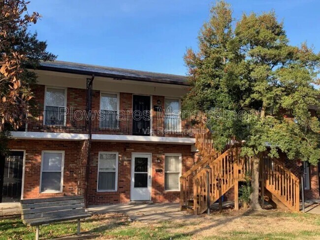 Building Photo - 3224 Twin Oak Ln