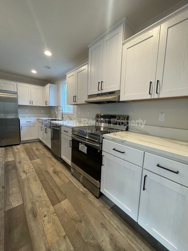 Building Photo - 3811 Cagle Rd