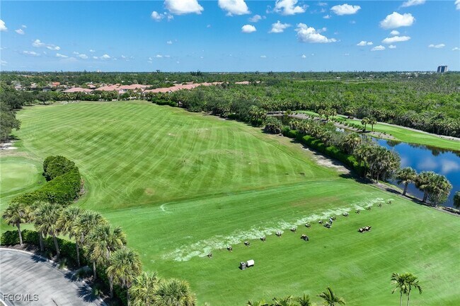 Building Photo - 16107 Mt Abbey Way