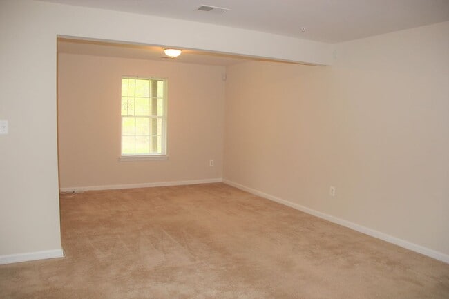 Building Photo - 1616 Benoli Ct