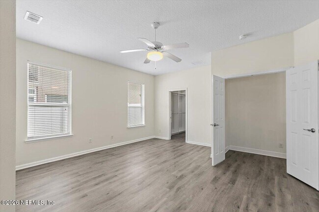 Building Photo - 8884 Hampton Landing Dr E