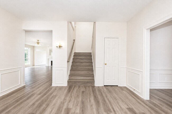 Building Photo - 11102 Brook Mill Ct