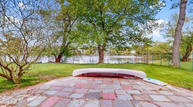 Building Photo - 57 Spy Pond Ln