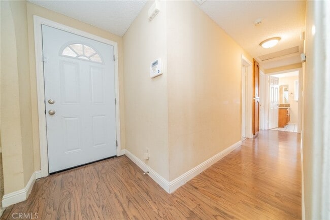 Building Photo - 17433 Sultana St
